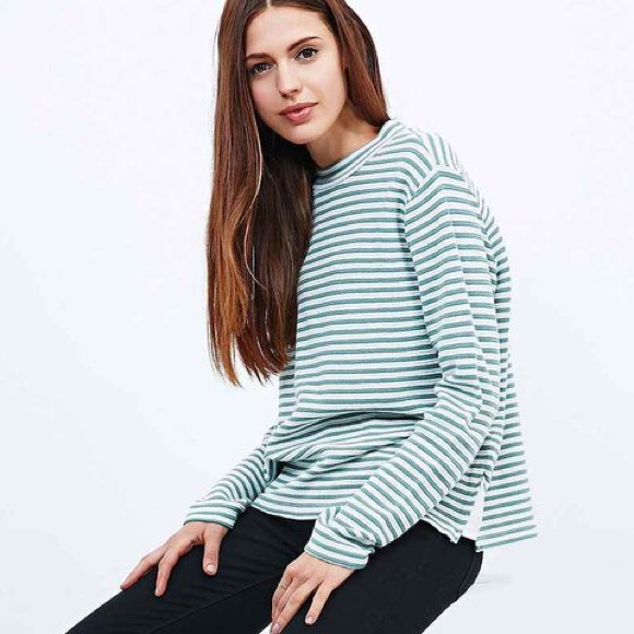Urban Outfitters BDG Striped Top in Size XS - Picture 1 of 5